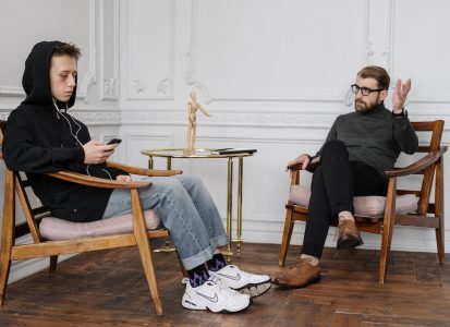 Therapy with resistant clients