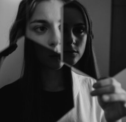 Bipolar psychosis: Its own brand of psychotic features