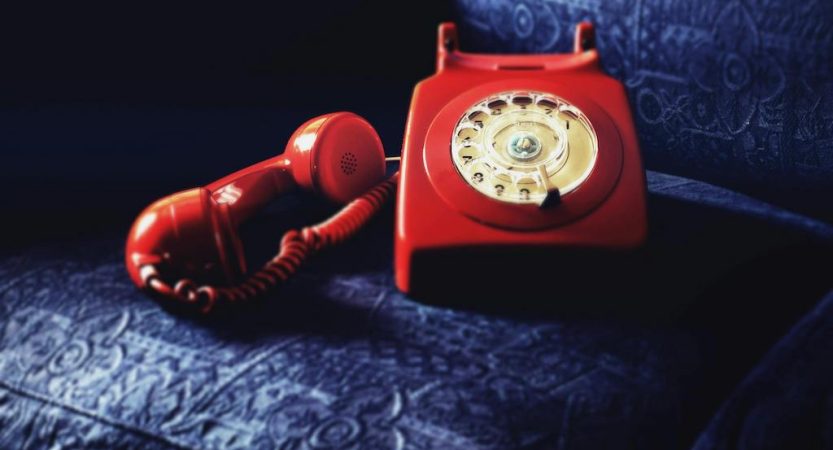 Mental health hotline numbers: Many-in-one therapist resource
