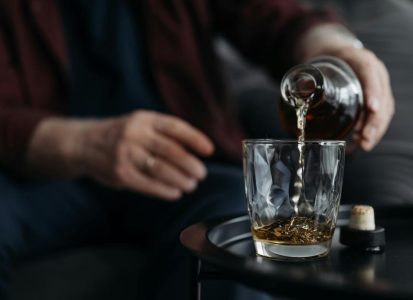 Alcohol use disorder: Research says still common but undertreated