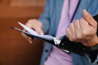 evidence-based-manualized-treatments-pros-versus-nos