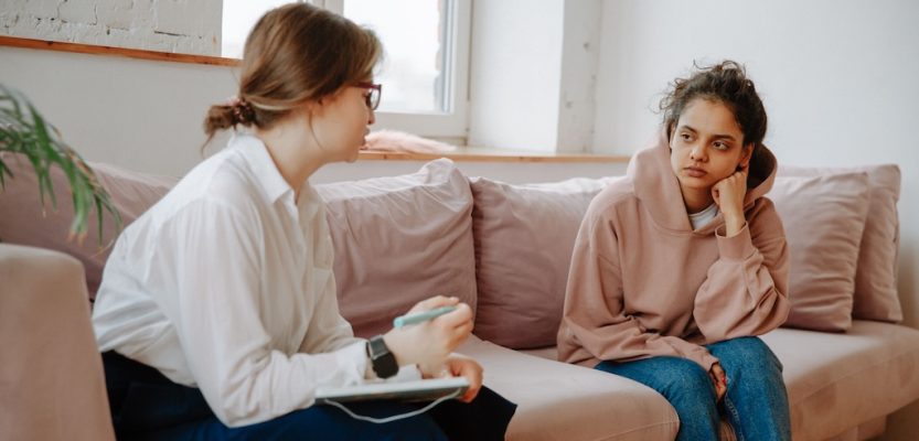 CBT for children and adolescents. How do therapists help?